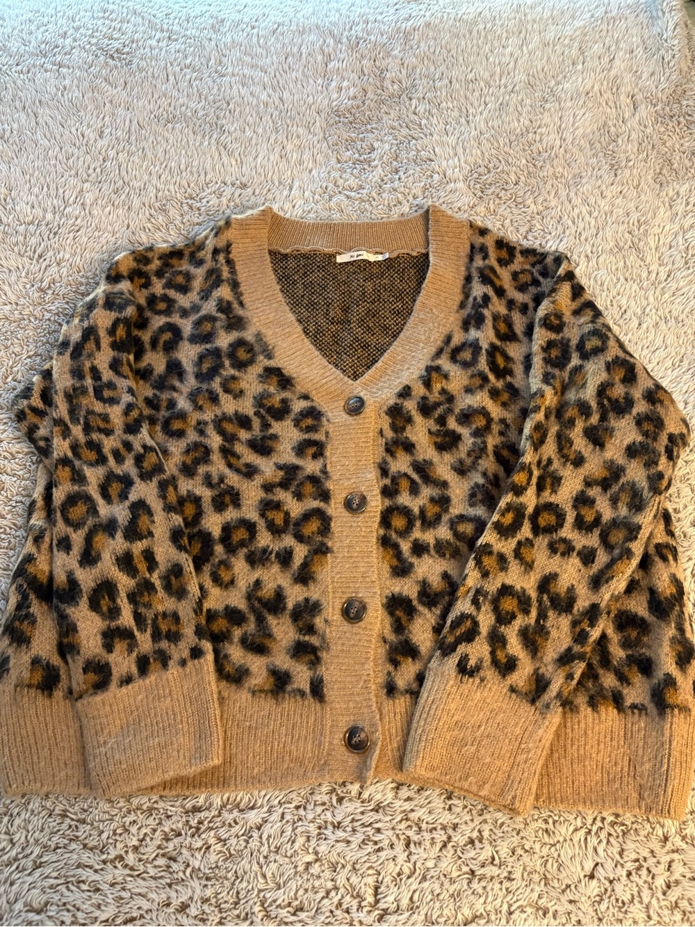 Women’s Leopard Print V-Neck Button Cardigan Sweater - Brown